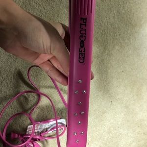 Hair straightener